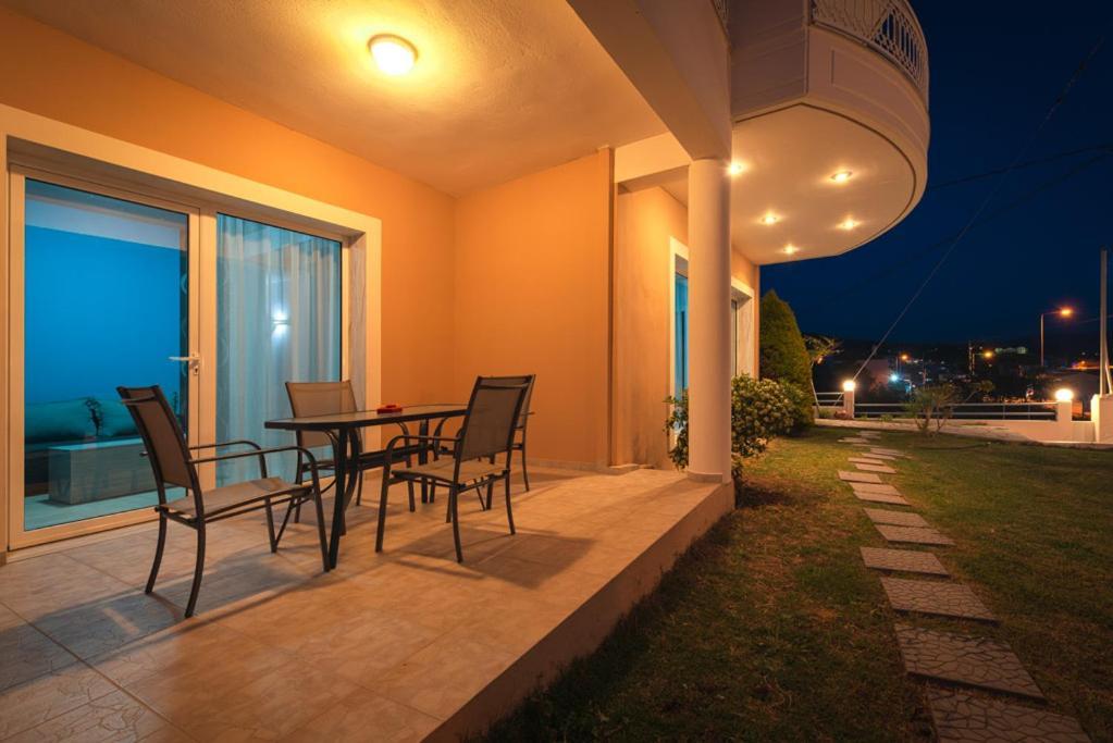 El Mare Seaside Retreats - Bespoke Luxury Getaways Villa Лименария Екстериор снимка